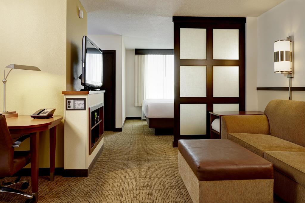 Hyatt Place Sarasota/Lakewood Ranch Desoto Lakes Exterior photo